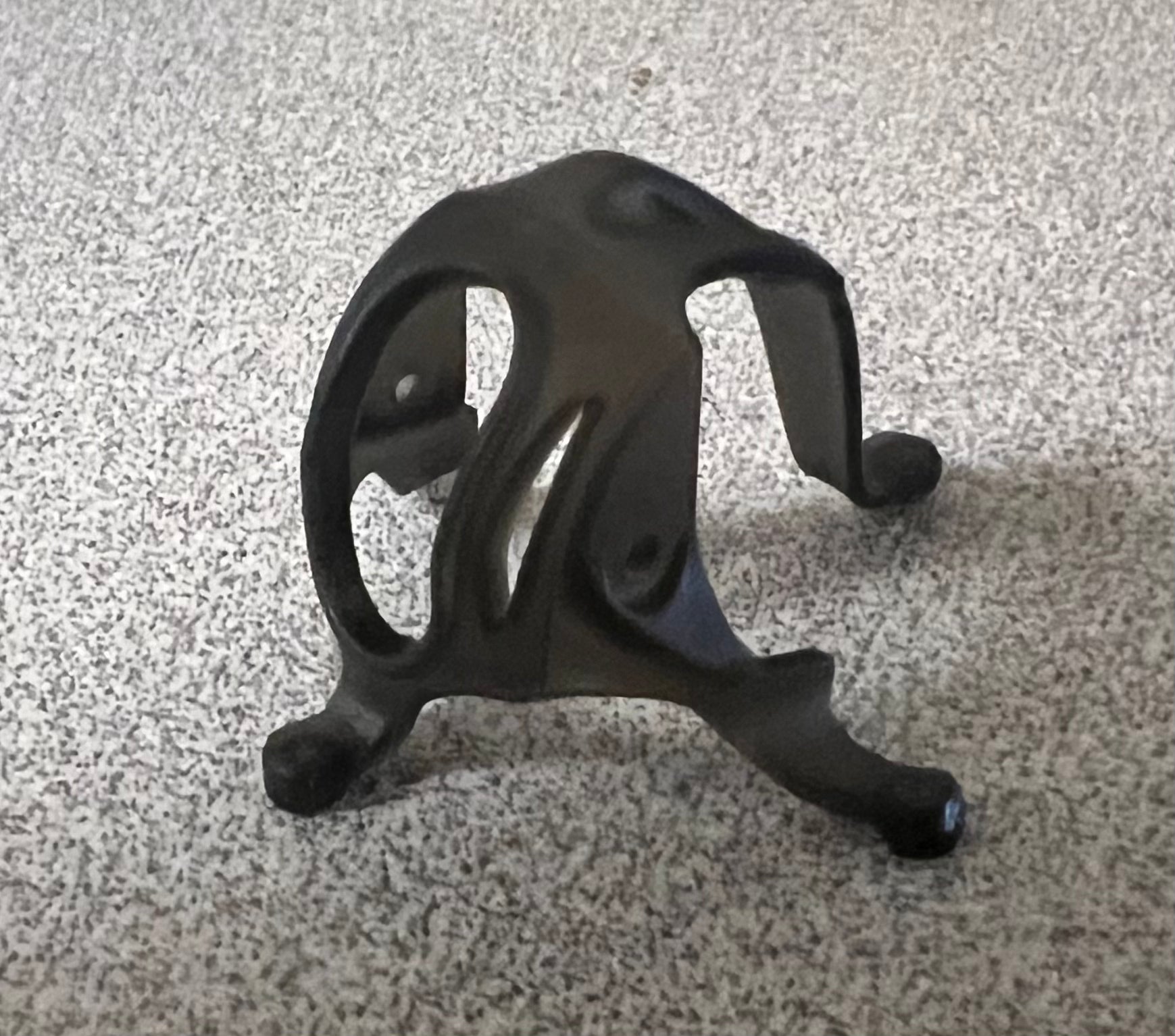 Black canopy on desk